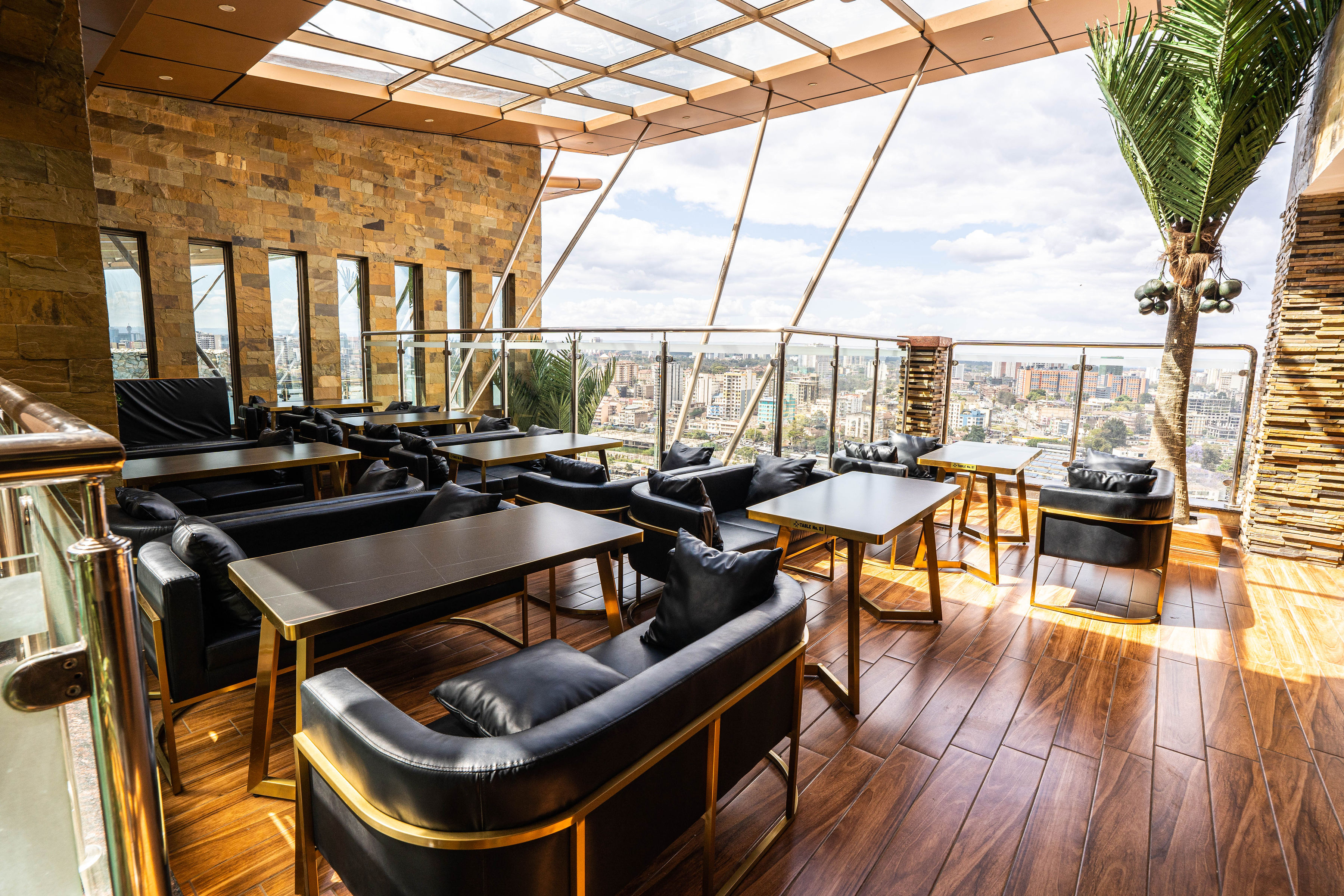 Safari Bar